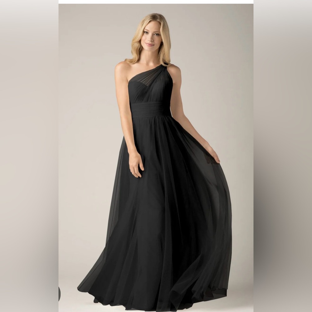Wtoo Elegant Black One-Shoulder Dress